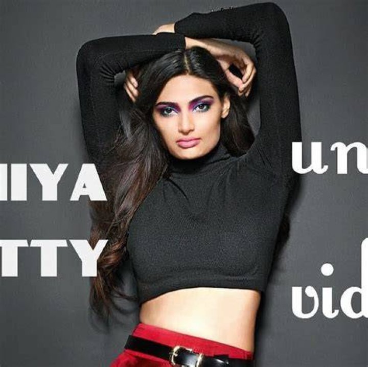 Athiya Shetty Bra Size, Age, Weight, Height, Measurements