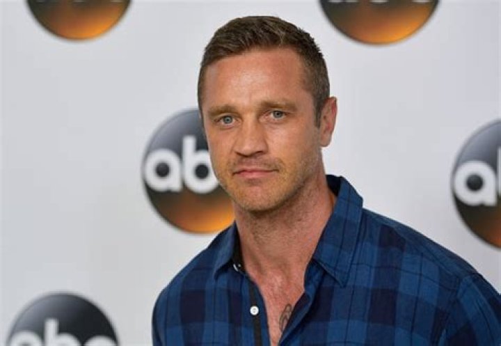 Devon Sawa Net Worth