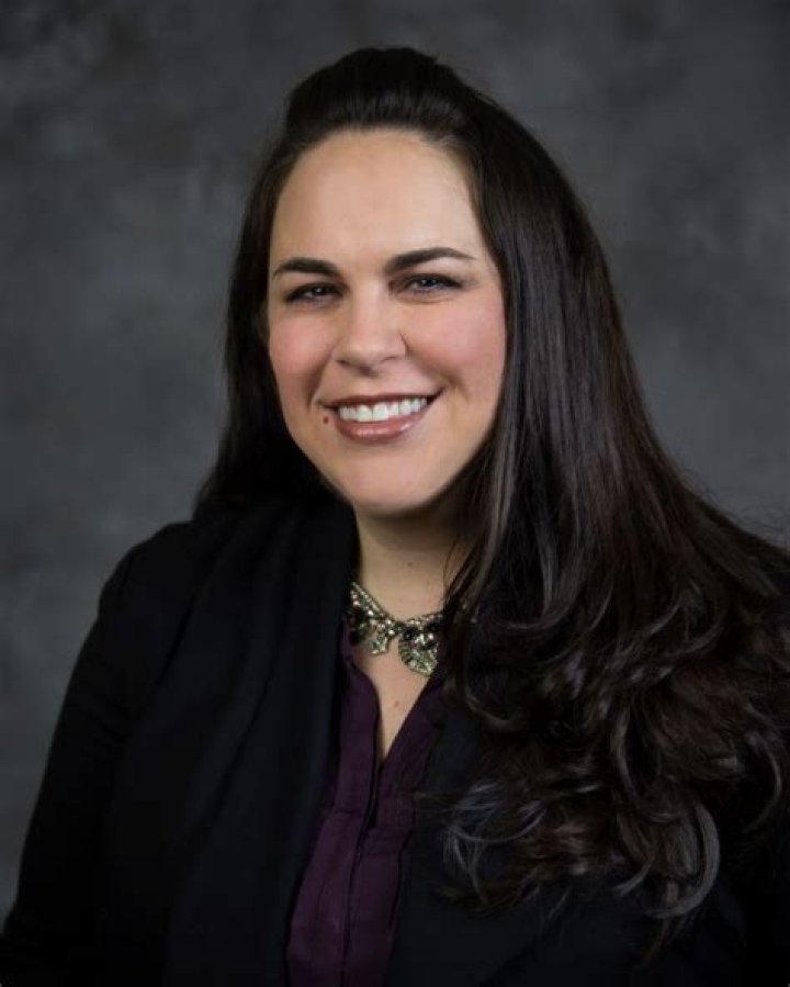 Elizabeth (Nesset) Ferguson, MD, Plastic Surgery, Phoenix, AZ, Valleywise Health