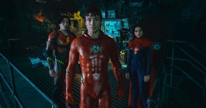 Ezra Miller dating: Is Ezra Miller in a relationship? 1 Ezra Miller 1