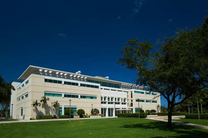 Florida Atlantic University Charles E. Schmidt College of Medicine