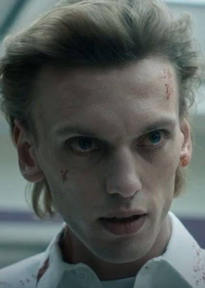 jamie campbell bower scarecrow