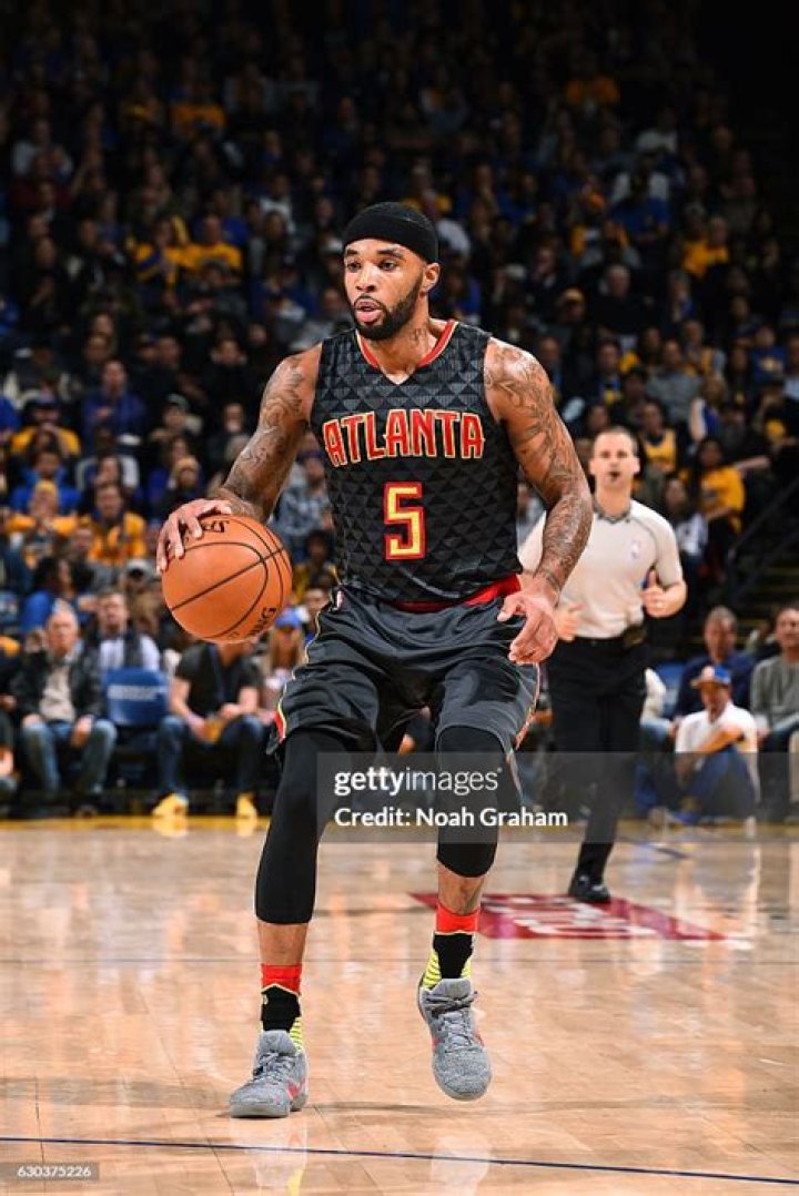 Malcolm Delaney Malcolm Delaney