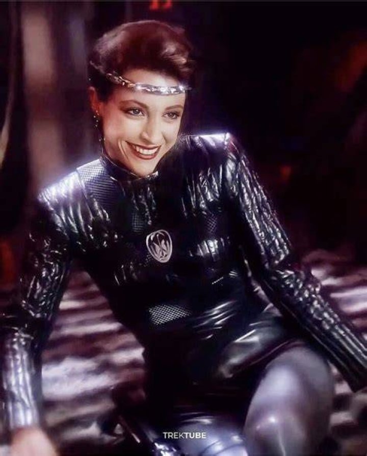 Nana Visitor
