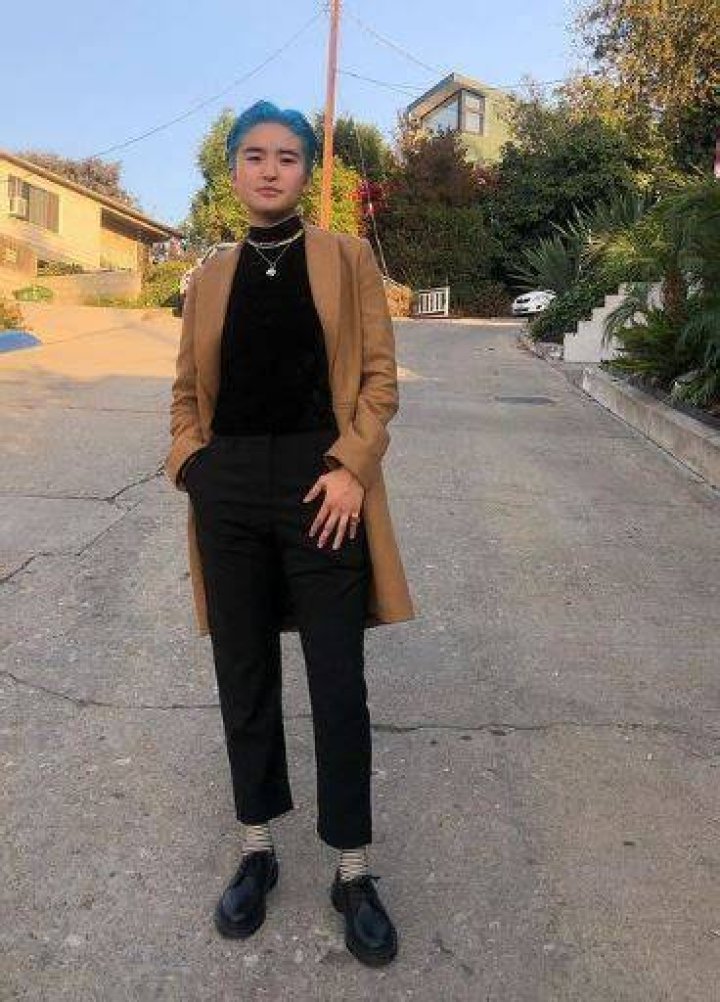 Terry Hu height is 5 feet 5 Terry Hu height is 5 feet 5