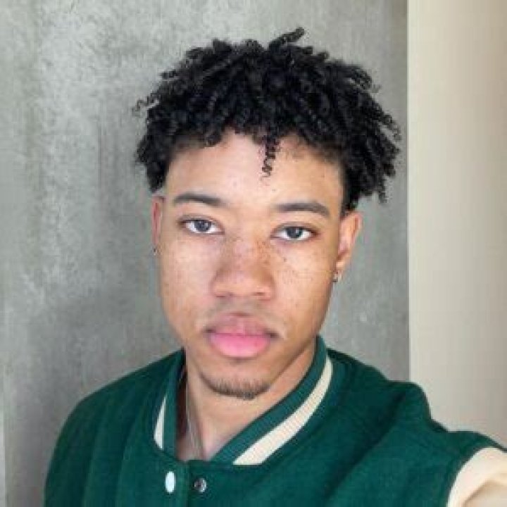 Zach Jelks Biography
